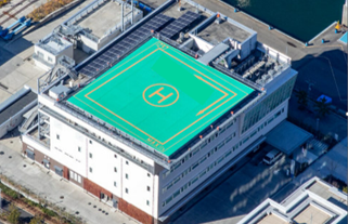ヘリポートがある建物の写真