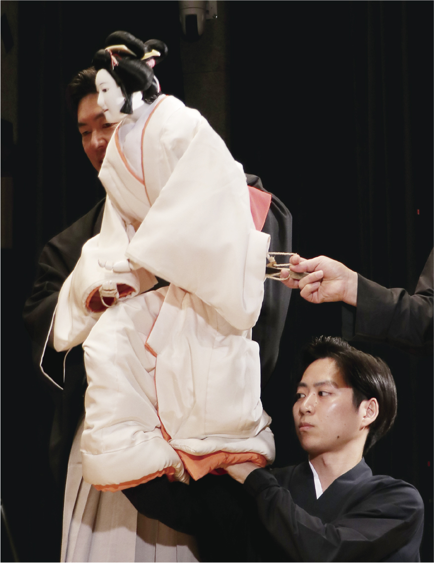 20240521_3人で操ります3