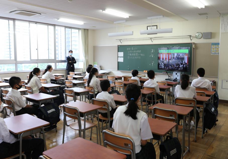 区立学校再開の様子