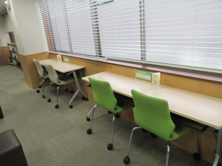 information-resource-room(study-desk)