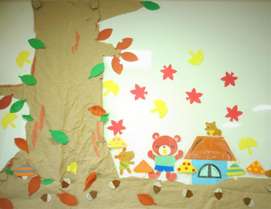 11月保育室内装飾