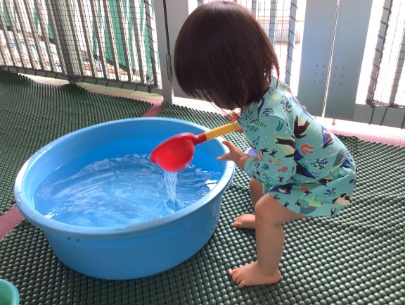 1さい