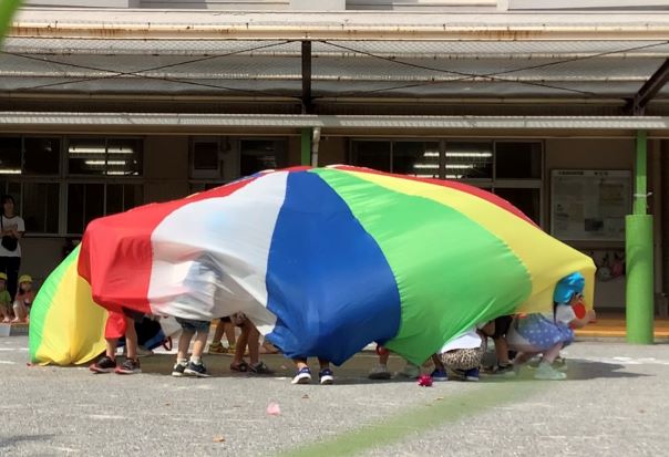 すみれ組パラバルーン