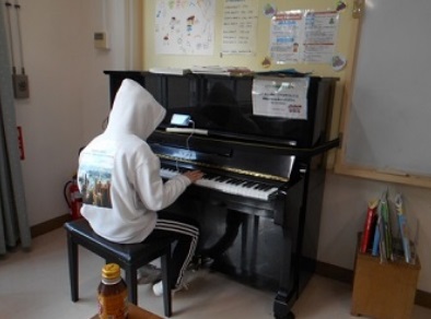 ピアノ