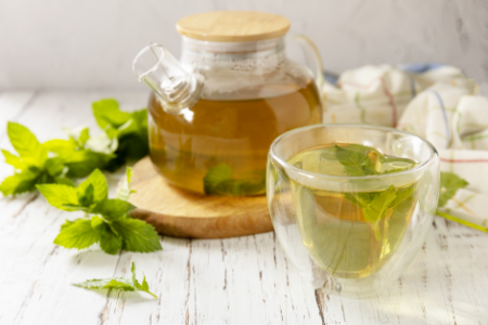 ベランダでハーブを楽しみませんか。