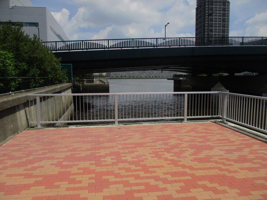 施工前写真(辰巳橋アンダーパス)1