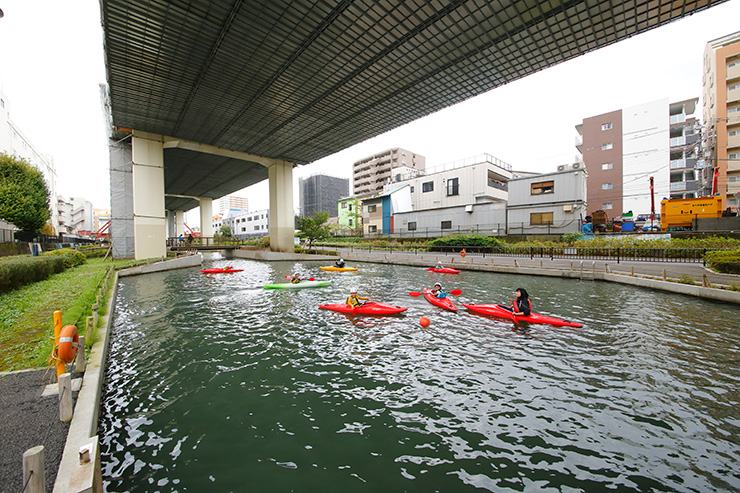 堅川河川敷公園カヌー・カヤック場