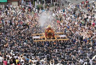 江戸三大祭の一つ「富岡八幡宮 例大祭」の魅力